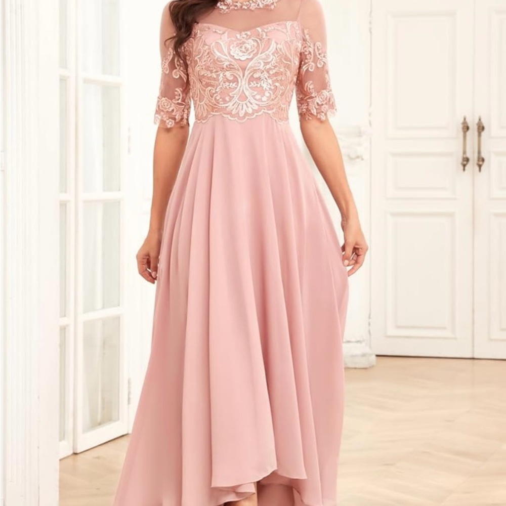 Elegant Pink Lace Evening Gown